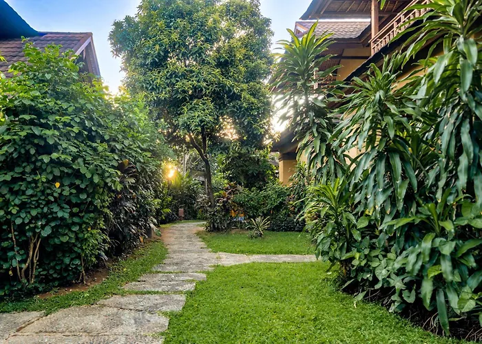 Sri Phala & Resort 4*